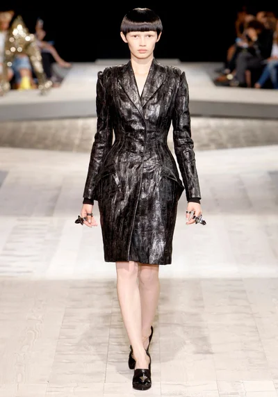 Look 2